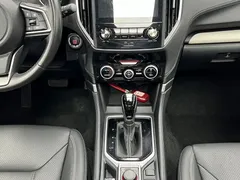 2022 Subaru Forester 2.0i AWD Luxury EyeSight — фото 11