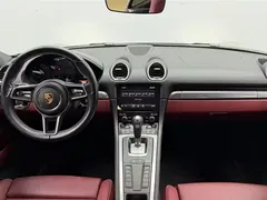 2020 Porsche 718 Cayman 2.0T — фото 12