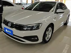 2021 Volkswagen Lamando 230TSI DSG Fashion, белый — фото 1