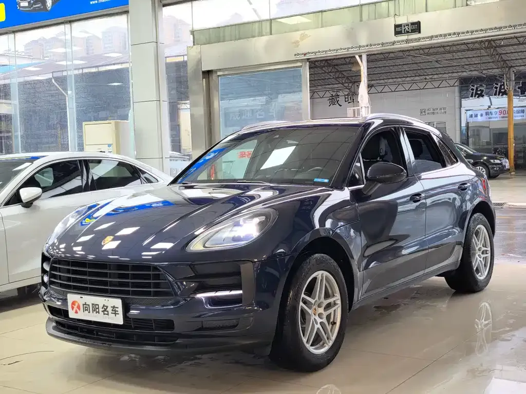2021 Porsche Macan 2.0T