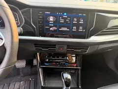 2022 Volkswagen Passat 330TSI Luxury, чёрный — фото 8