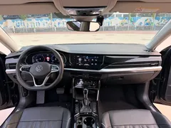 2022 Volkswagen Passat 330TSI Luxury, чёрный — фото 11