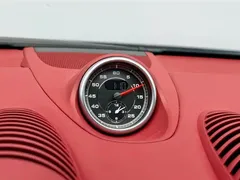 2022 Porsche 718 Cayman 2.0T — фото 12
