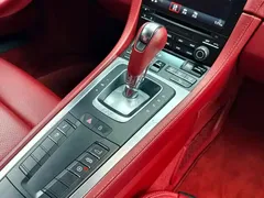 2022 Porsche 718 Cayman 2.0T — фото 15