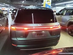 2025 Li Auto L9 Smart Refresh, зелёный — фото 6