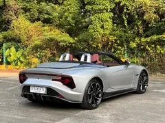 2024 MG Cyberster 520km 4WD Legend — фото 13