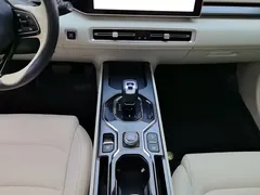 2023 Geely ICON 1.5TD, белый — фото 16