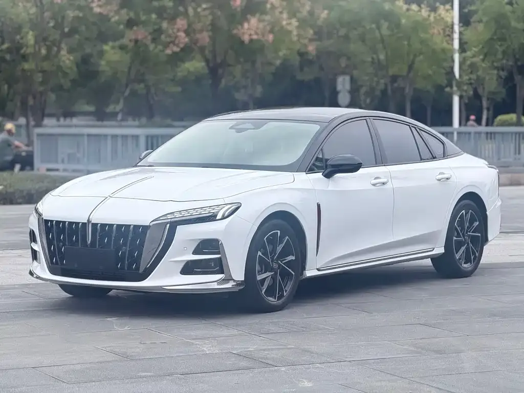 2024 Hongqi H6 2.0T Zhiyi