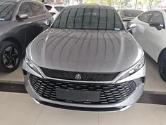 2024 BYD Qin L PHEV 80km Exceed — фото 3