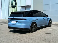 2025 Li Auto i8 Standard, синий — фото 4