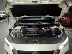 2022 Nissan Sylphy 1.6L XL CVT Enjoy, белый — фото 20