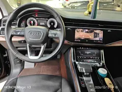 2023 Audi Q7 45 TFSI quattro S line Sport, чёрный — фото 13