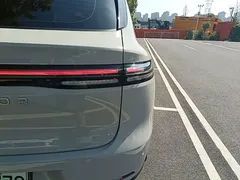 2024 Leapmotor C10 210 Smart — фото 8