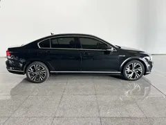 2020 Volkswagen Magotan 330TSI DSG Luxury, чёрный — фото 3