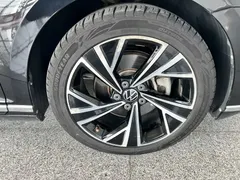2020 Volkswagen Magotan 330TSI DSG Luxury, чёрный — фото 11