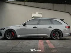 2021 Audi RS 4 Avant Dark Gold — фото 2