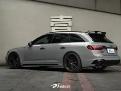 2021 Audi RS 4 Avant Dark Gold — фото 3
