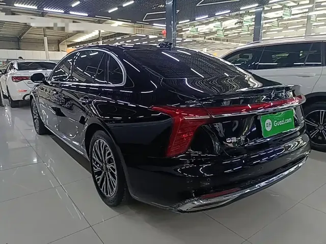 2024 Hongqi H5 2.0T AT Smart Connect Qichang
