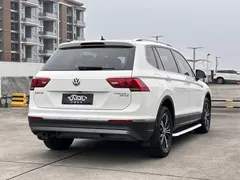 2019 Volkswagen Tiguan L 280TSI AT 2WD Panoramic Comfort, белый — фото 6