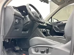 2019 Volkswagen Tiguan L 280TSI AT 2WD Panoramic Comfort, белый — фото 10