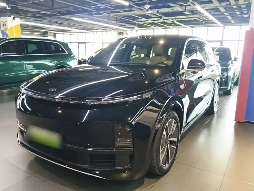 2024 Li Auto L8