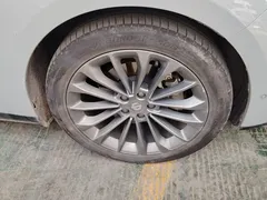 2024 Leapmotor C01 EREV 316 Premium — фото 6