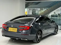 2022 Honda Accord 260TURBO Premium — фото 4