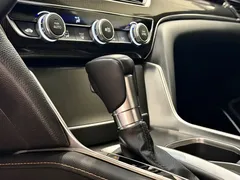 2022 Honda Accord 260TURBO Premium — фото 18
