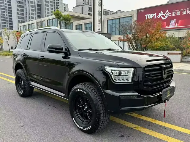 2023 Tank 500 Hi4-T PHEV