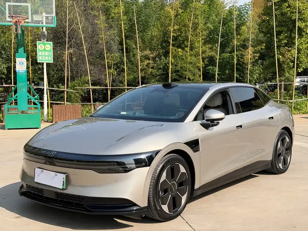 2025 Zeekr 007 RWD Smart Driving 75kWh