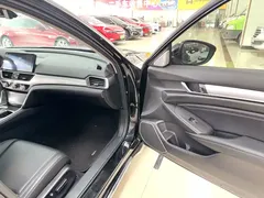 2022 Honda Accord 2.0L Hybrid, чёрный — фото 9