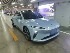 2024 Nio ET5 75kWh EV, синий — фото 4