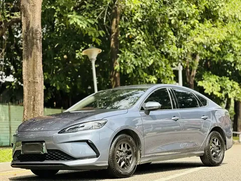 2025 BYD Seal 05 PHEV DM-i Smart Drive 55km Luxury