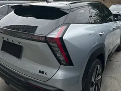2023 Geely Atlas L 2.0TD DCT Premium — фото 8