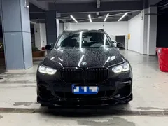 2022 BMW X5 40Li Premium M Sport Package, чёрный — фото 2