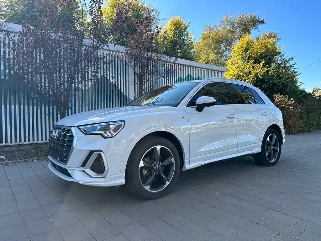 2022 Audi Q3 35 TFSI Fashion Dynamic