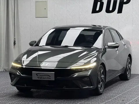 2023 Hyundai Elantra 1.5L CVT GLX Elite
