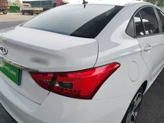 2020 Chery Arrizo 5 1.5L MT Sport, белый — фото 8