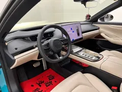2024 Xiaomi SU7 4WD Long Range Advanced ADAS Max, синий — фото 15