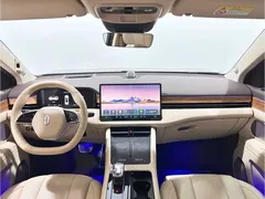 2024 Aito M7 1.5T Smart Driving 4WD Max 5-seat, зелёный — фото 7