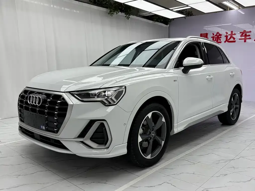 2023 Audi Q3 35 TFSI Fashion Sport 1.4T