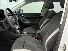 2023 Audi Q3 35 TFSI Fashion Sport 1.4T, белый — фото 10