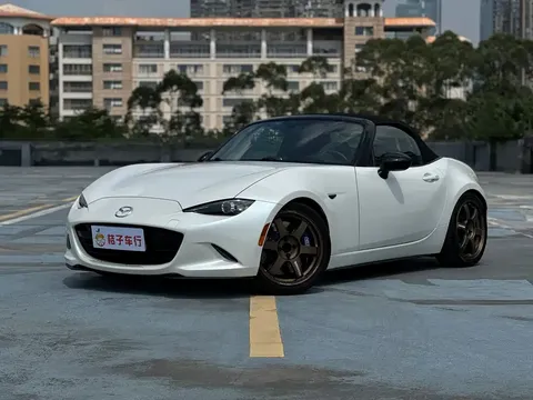 2023 Mazda MX-5 2.0L MT