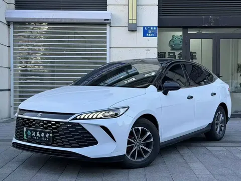 2025 BYD Qin PLUS DM-i PHEV Smart Driving 55km Leading
