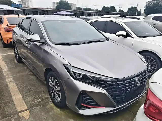 2022 Changan Eado PLUS 1.4T GDI DCT Premium