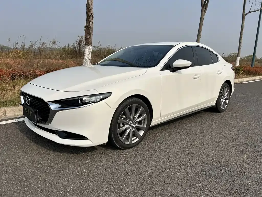 2021 Mazda 3 2.0L AT