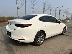 2021 Mazda 3 2.0L AT, белый — фото 15