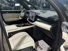 2026 Zeekr 009 6-Seat Ultra+ Executive — фото 13