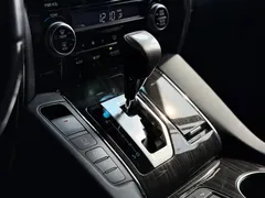 2020 Lexus LM 300h 7-seat, чёрный — фото 8