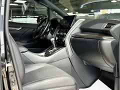 2020 Lexus LM 300h 7-seat, чёрный — фото 11